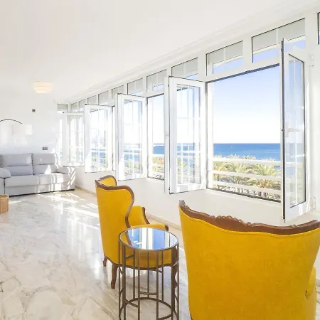 Cubo's Seaview Port & Free Parking Μάλαγα